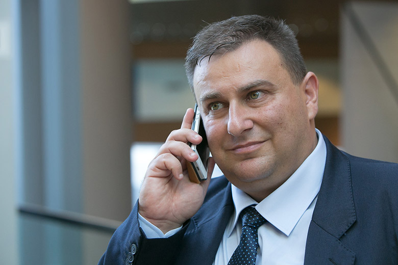 Емил Радев за мигрантите в ЕС: Който няма право да остане, да бъде върнат незабавно
