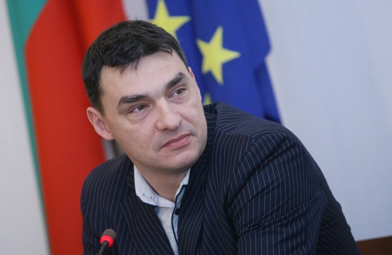 Владимир Николов катастрофира в София, няма пострадали